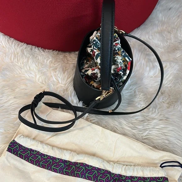 Tory Burch - Picture 6 of 6